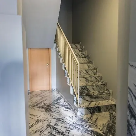 Two Steps - By Tonsdeverde Apartment Braga
